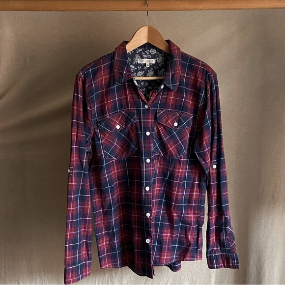 Maroon and Navy plaid button down - Picture 2 of 6